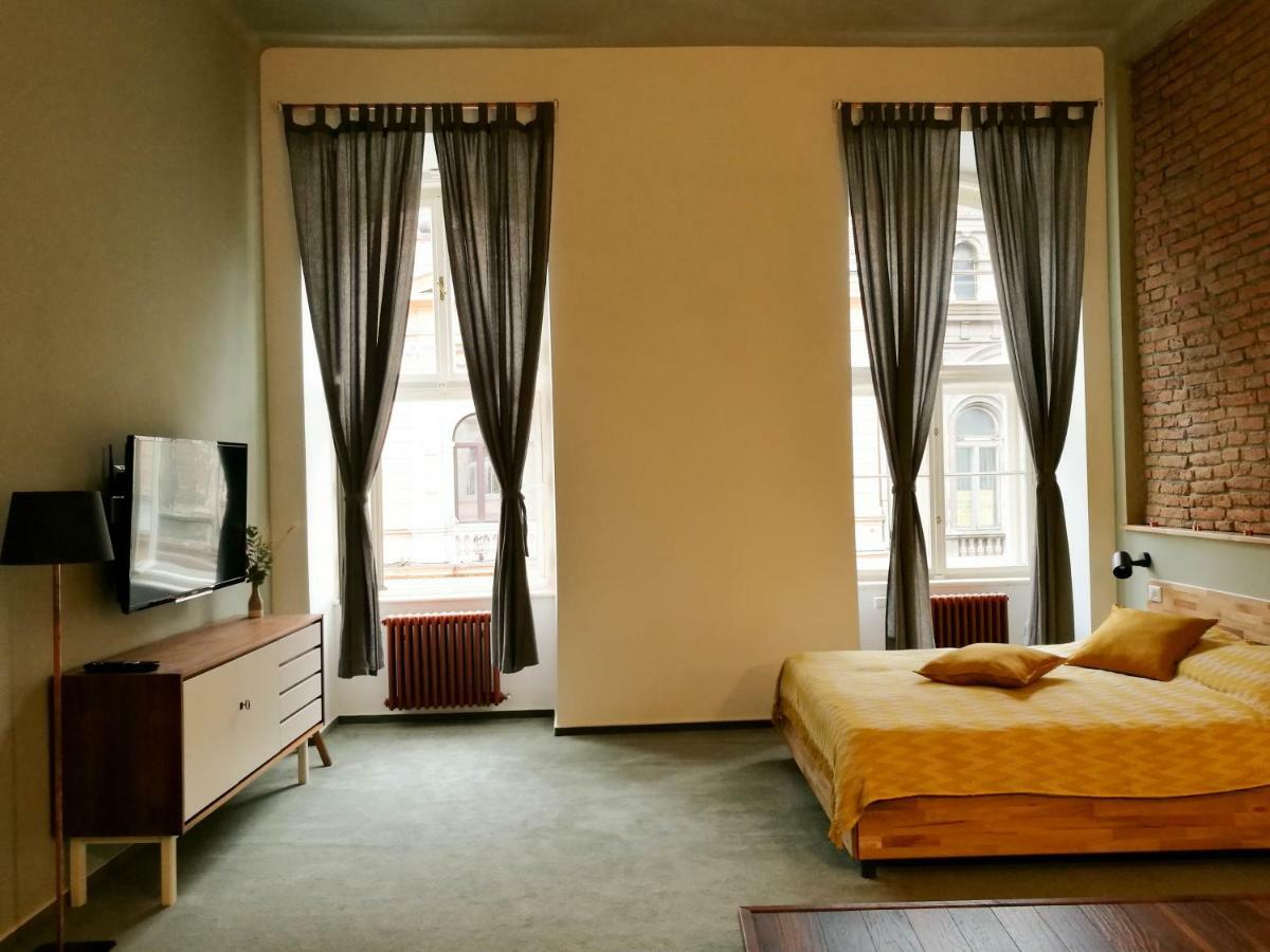 Zada Studio - Old City Center Braşov Eksteriør billede